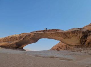 Wadi Rum Bubbles Luxury Camp - 6