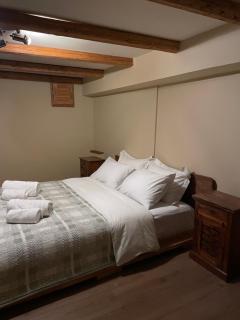 Capris Rustic Ηouse with Mountain View - 3