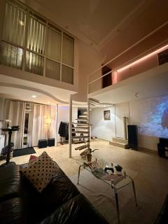 Giruliai ART LOFT Rooftop Jakuzzi&Sauna - 4