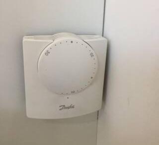 Modern Studio, Top Floor, King Street Views - 1