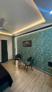 1 bed full apartment self check in - 8