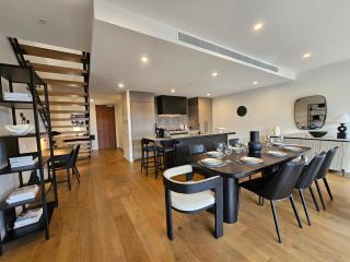 Complete Host Ireland St Apartments - 4