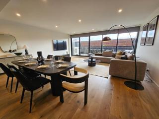 Complete Host Ireland St Apartments - 7