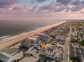 Ocean Hideaway Rooftop Deck Fireplace - 5