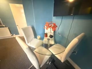 1 Bedroom Flat in Mayfair Central London - 6