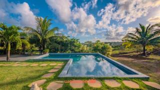 Sitio em Imbassai com Piscina Perto da Praia - 0