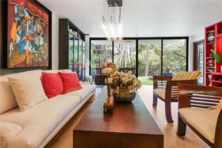 Relaxed Coastal Living with Outdoor Space - 0