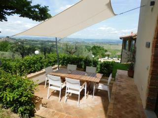 Renewed Apartment With Siena Hills View - 2