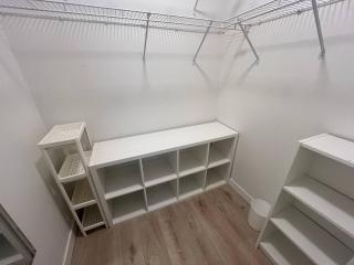 Comfortable 2 bdr on Yaletown area - 6