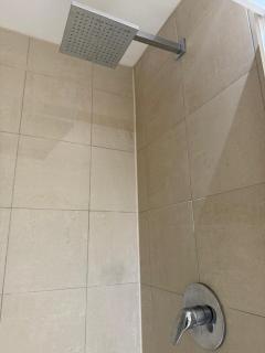 Cosy Spot, Lush views from Balcony, City Centre - 1