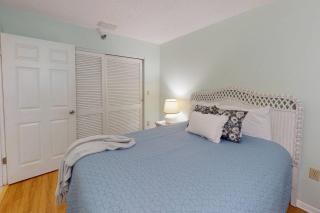 307 - Beach Place - 3