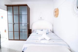 Beachfront Escape Studio - 7