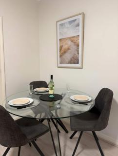 Beachfront Retreat 10sec From The Beach - 4