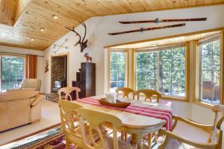 7 Mi to Northstar Resort Tahoe Vista Family Cabin - Tahoe Vista - 8