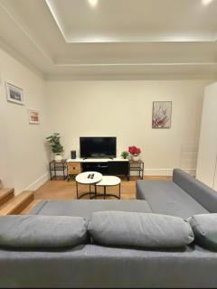 Kings Cross Immersion - Vibrant Local Area - 2