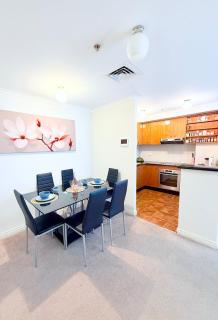 City Huge Terrace Pool-spa-gym Free Parking - 3