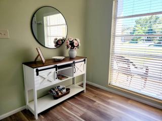 Family Retreat Near Siesta Key & Downtown Sarasota - 4