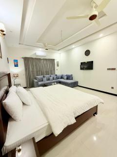 The Jurist Lodge - 0