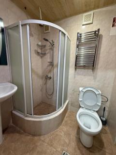 Yerevan City Center- Cozy and Sunny Apartment - Near Republic Square - 6