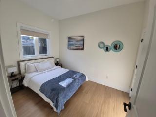 Sun & Skys' Suites - 0