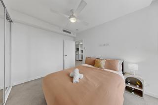 Stylish 1BR Valley Stay with Secure Car Park - 1