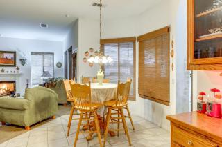 5 Mi to the Marketplace Roomy Bakersfield Retreat - 4