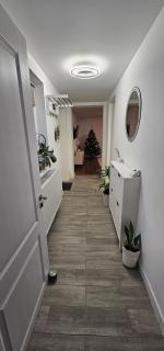 Urban Holiday Retreat - 5