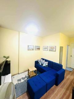 Secure & Serene 2 Bedrooms Townhouse with Parking - 8