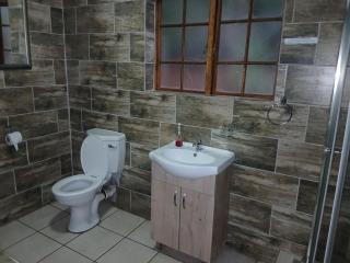 Aero Garden Ensuite - 3