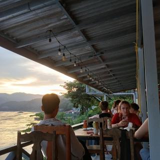 Villa Mekong 2 Guesthouse - 3