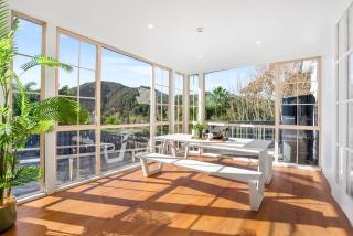 Deluxe Queen Room at Wolfe Street - 6