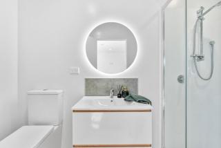 Deluxe Queen Room at Wolfe Street - 2