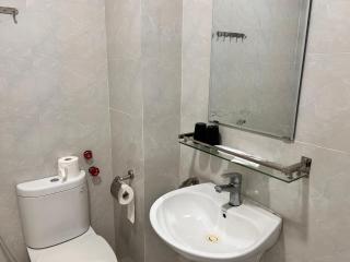 May Hotel Night Market Phu Quoc - 5