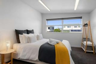 Beach Studio - coastal escape near Fitzroy Beach - 2