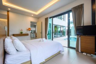 New Luxury Pool Villa Bangtao Free Electricity & Daily Cleaning - 1