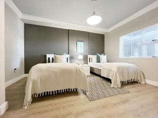 Coastal Hospitality - Beach Club 205 - 4