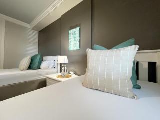 Coastal Hospitality - Beach Club 205 - 2