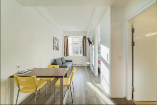 Urban Comfortable Apartment - 2