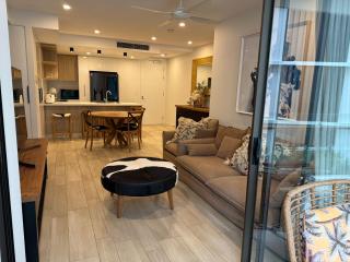 Hideaway at 10310 - 7