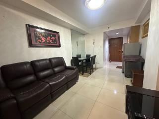 Dainty Pasay City Apartment for Rent - Entire House Front of Mall of Asia - 0