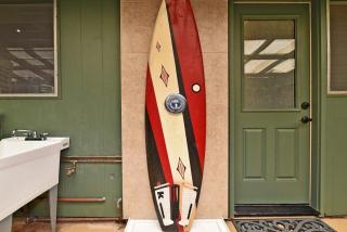 International Colony Club 20 · ICC 20 Remodeled 2BD Hawaiian Co - 4