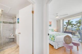 Island Surf 306 · ISF 306 1BD w Ocean Views AC Pool Near Beach - 2