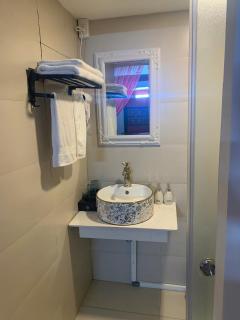 Lan Quế Phường Hotel - 2