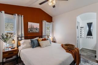 Desert Escape close Trails & River - 9