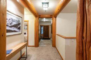 Taluswood 14 by Outpost Whistler - 2