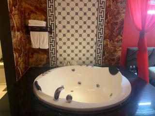 Lan Quế Phường Hotel - 7