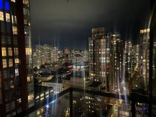 Comfortable 2 bdr on Yaletown area - 1