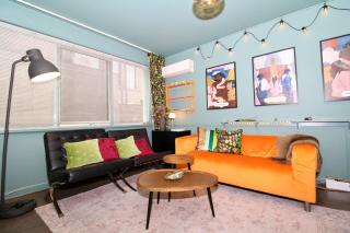 3BR Coastal Home with Parking, Workspace, WiFi - 5