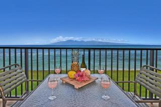Papakea F208 · PK F208 Kaanapali BeachFront Condo w Ocean Views - 0