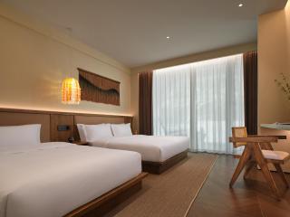 Zhangjiajie Juanjie Luxury Resorts--Provide free one-way airport pick-up service - 3